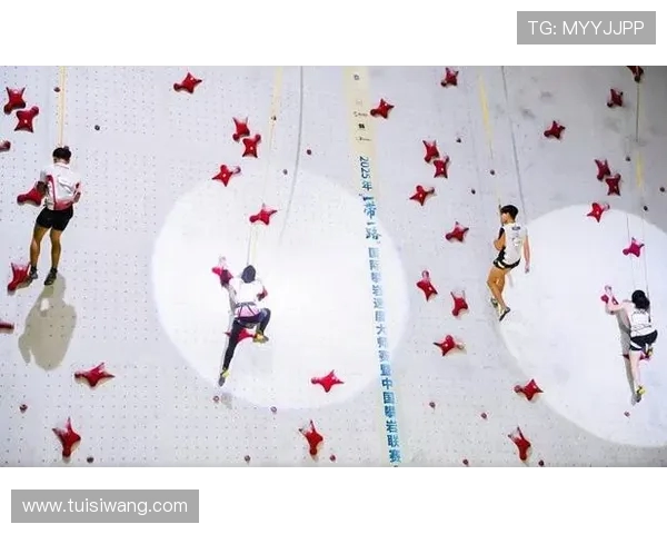 攀岩团队协作实力大比拼北京攀岩队荣获第二名佳绩