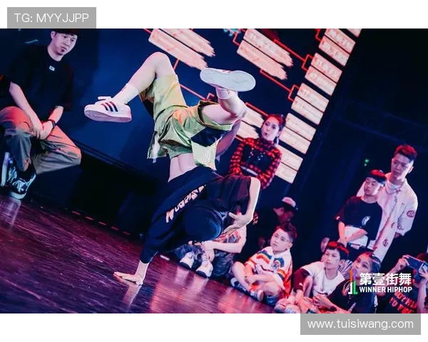 深圳街舞队的奋斗与荣耀：一段激情燃烧的街舞纪实之旅