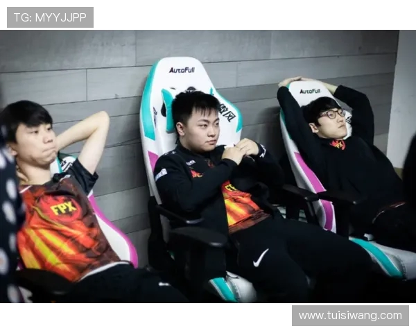 深度分析FPX战队的转换打法及其在比赛中的应用策略