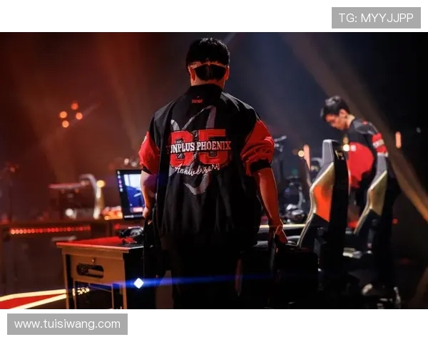 FPX战队在CSGO技术排行榜中荣登第一名引发热议 FPX战队在CSGO技术排行榜中荣登第一名引发热议